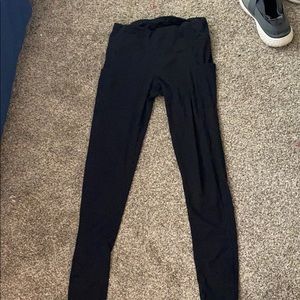 Black leggings